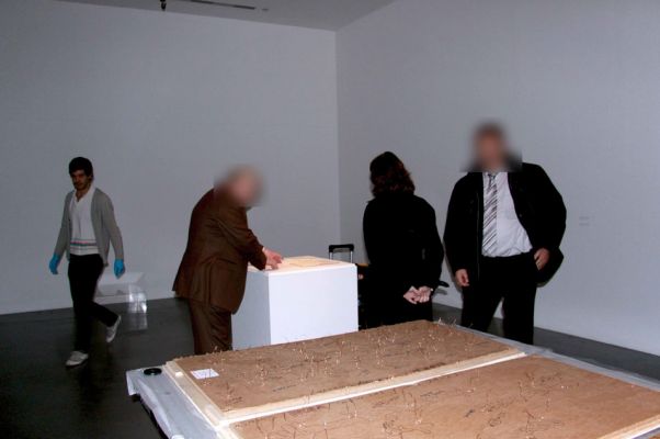  The AIVD confiscates Becoming Tarden from the Tate Modern. January 2010. 